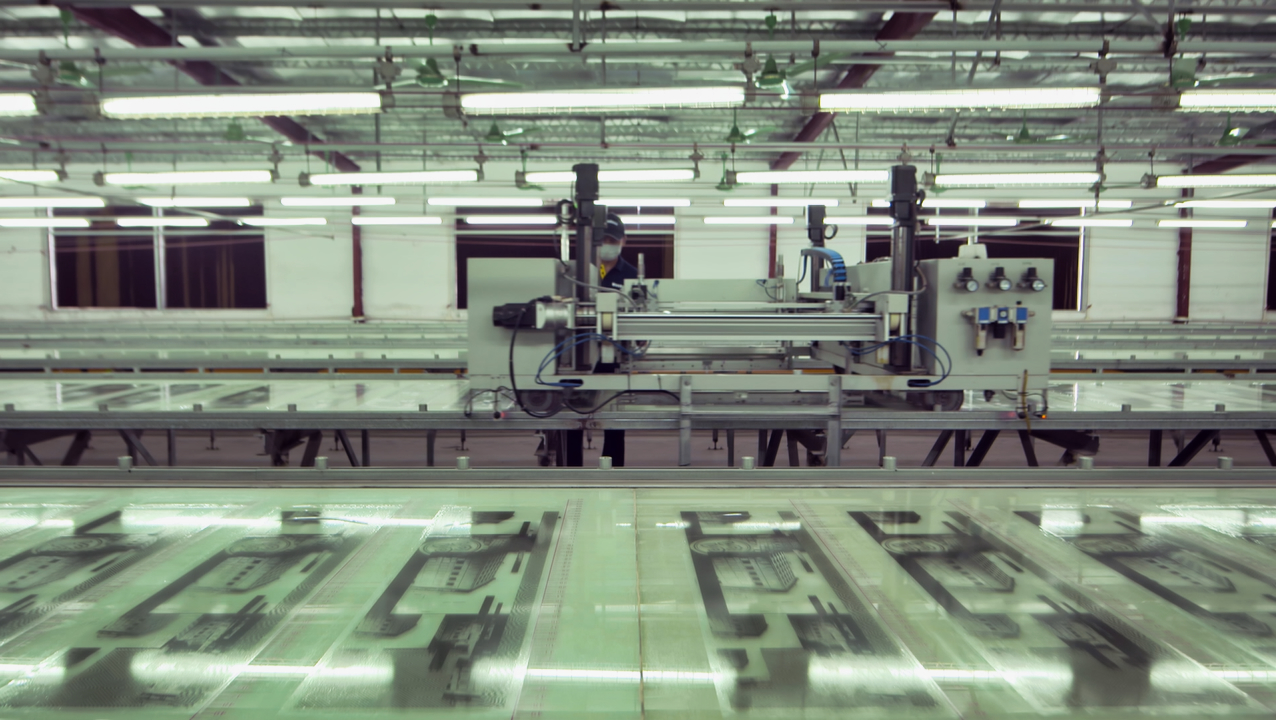 Screen printing equipment in the factory workshop